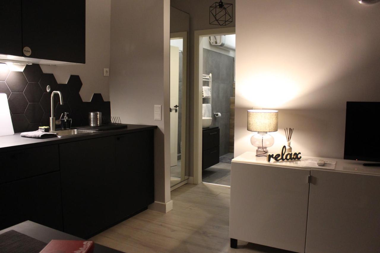Greyblack Styles Apartment Budapest Esterno foto
